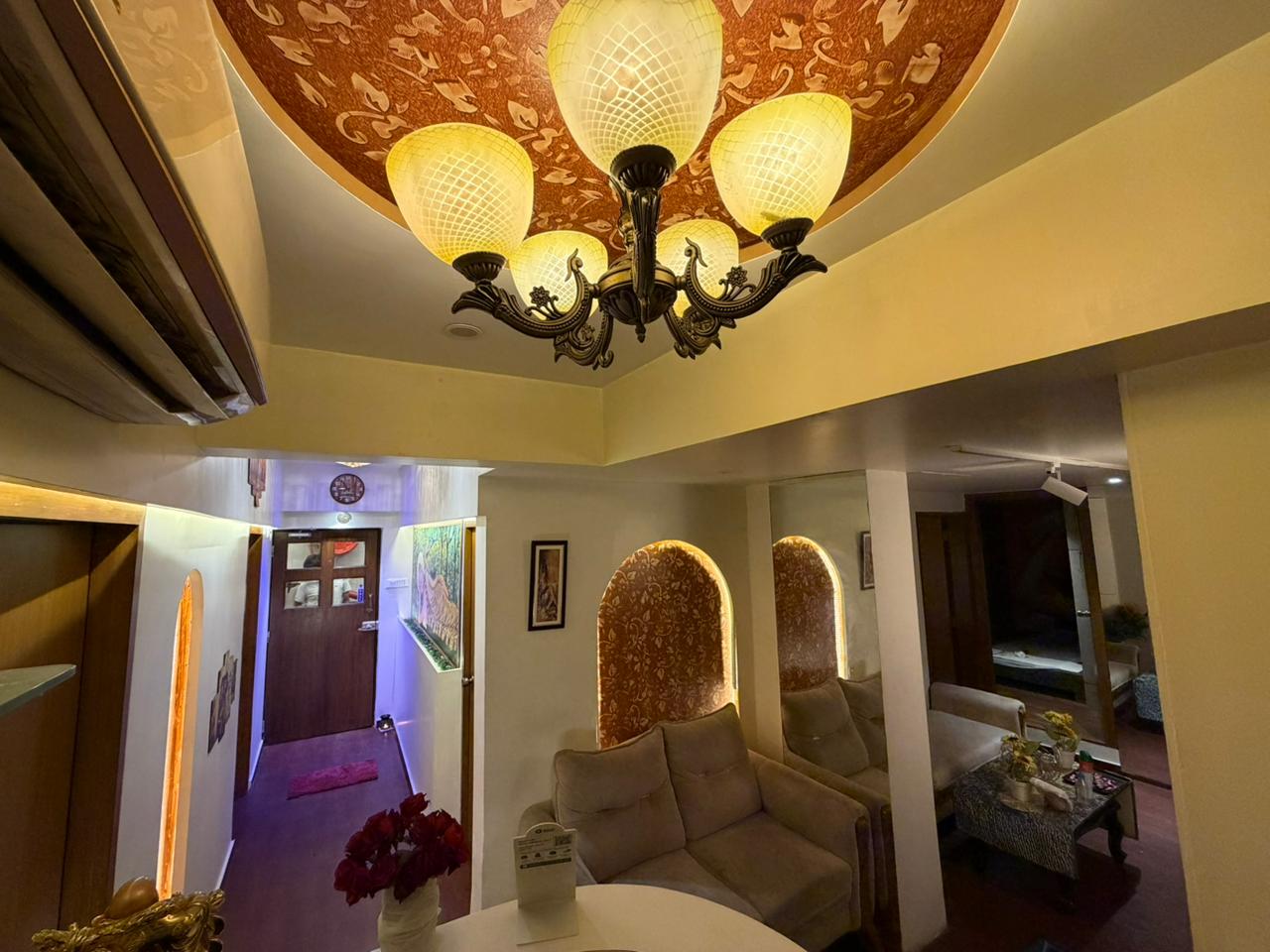 Entrance lounge under the chandelier